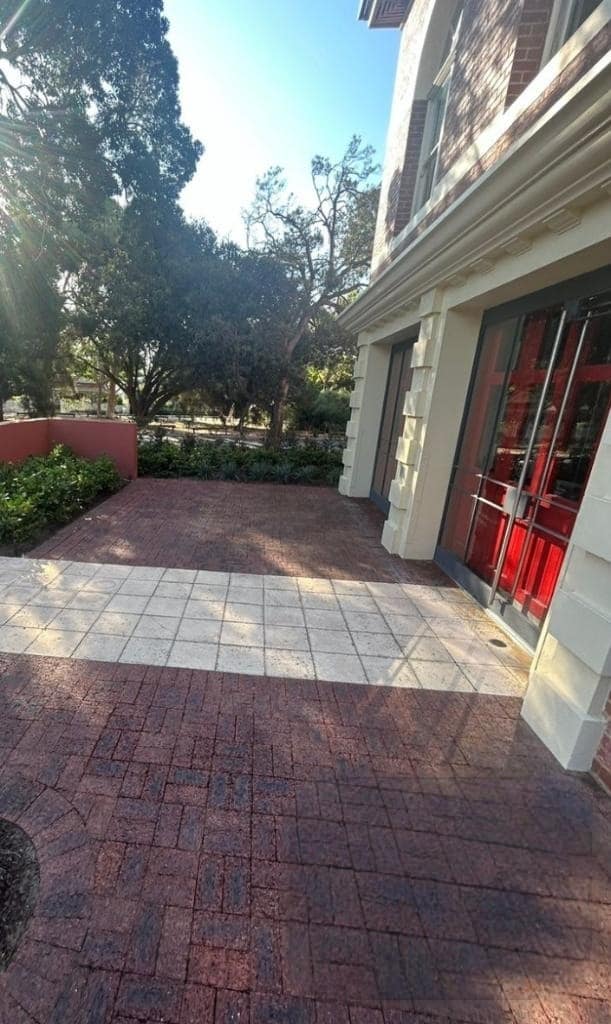 After: clean pavers, driveway pressure cleaning result in Perth